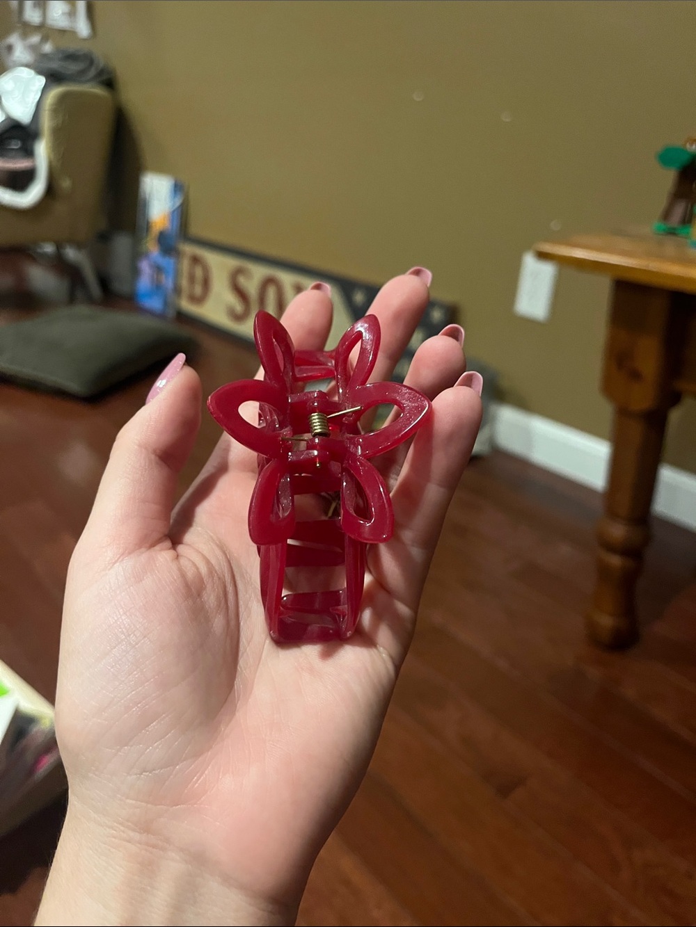 Red Flower Claw Hair Clip for Women - Classic Hold